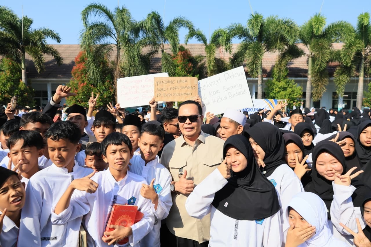 Budi Rustandi Resmikan Serang Mengaji