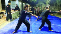 Pelajar di Cikulur Latihan Silat untuk Alihkan Diri dari Medsos