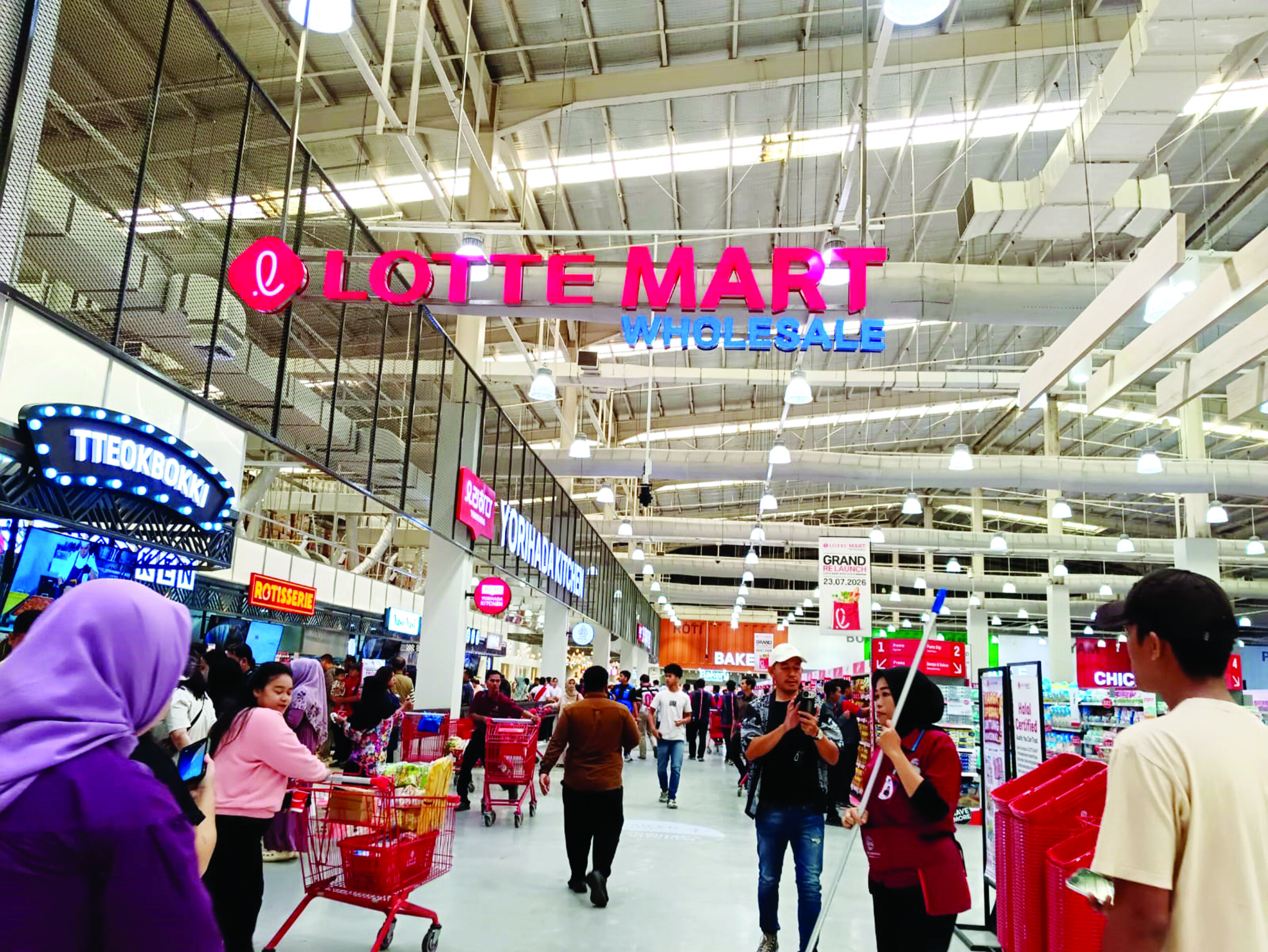 Lotte Mart Wholesale Serang Destinasi Belanja Lebih Modern
