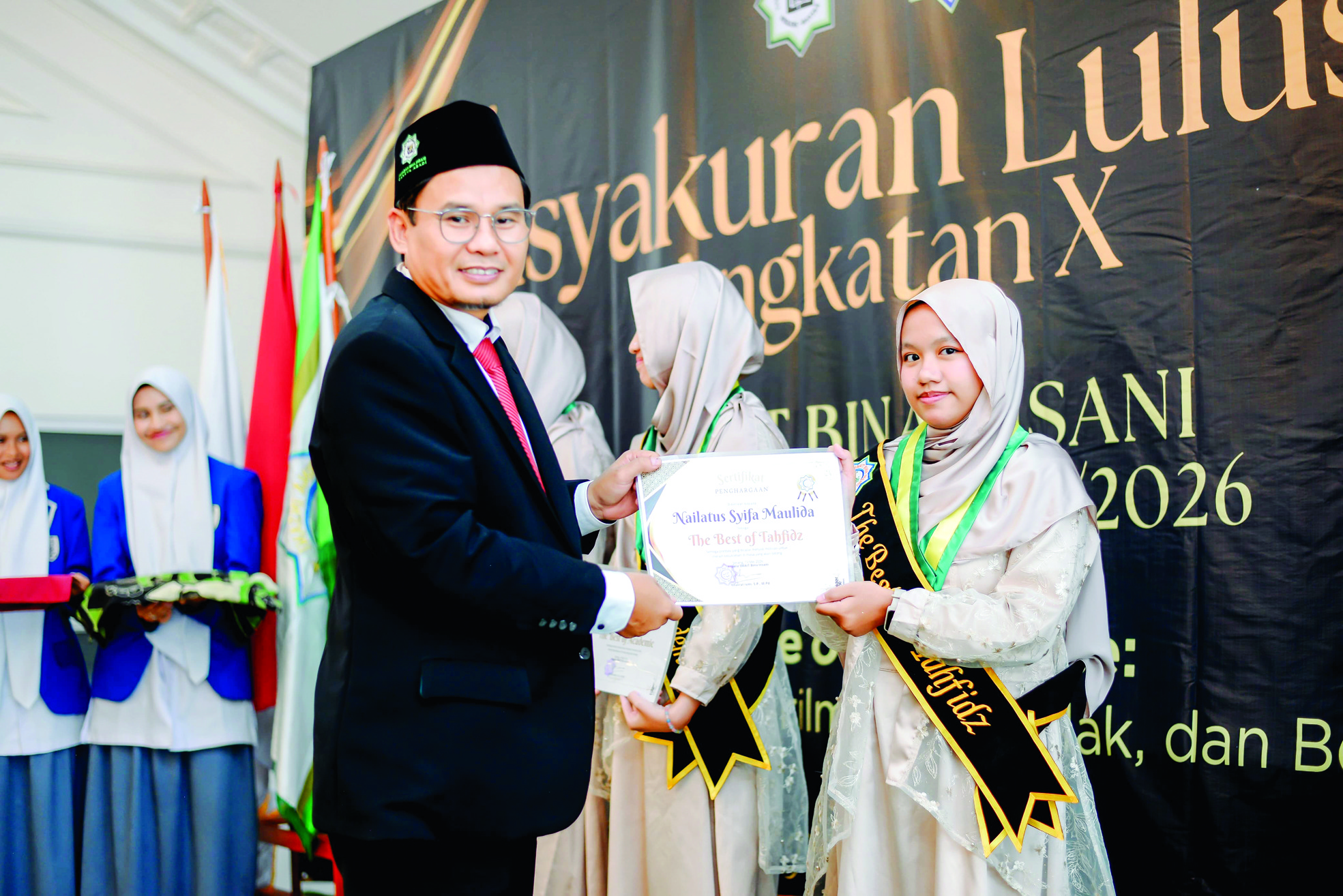 Bina Insani Perkuat Program Takhosus