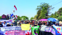 Warga Desak Pelebaran 4 Lajur Warga Desak Pelebaran 4 Lajur