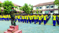 Murid Digembleng Ala Militer
