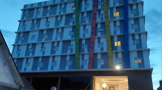 Lynn Hotel Pilihan Utama Rest dan Meeting