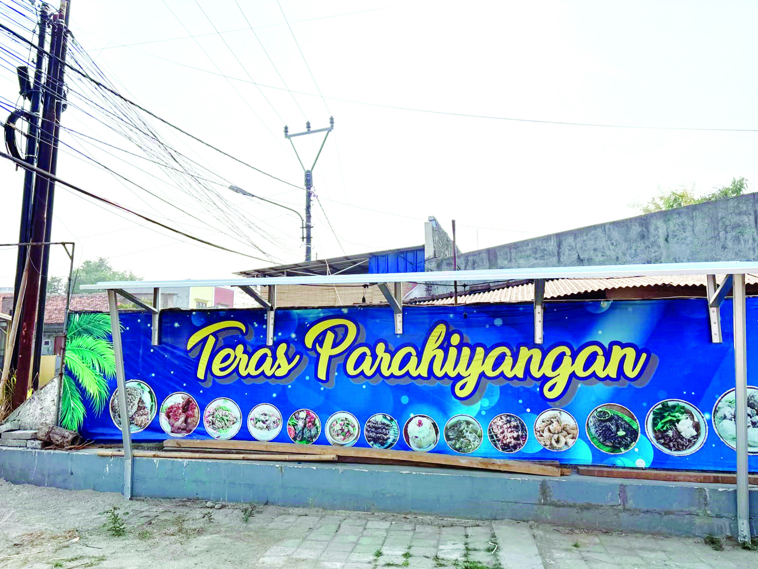 RM Parahiyangan Sajikan Pecak Bandeng Tanpa Duri