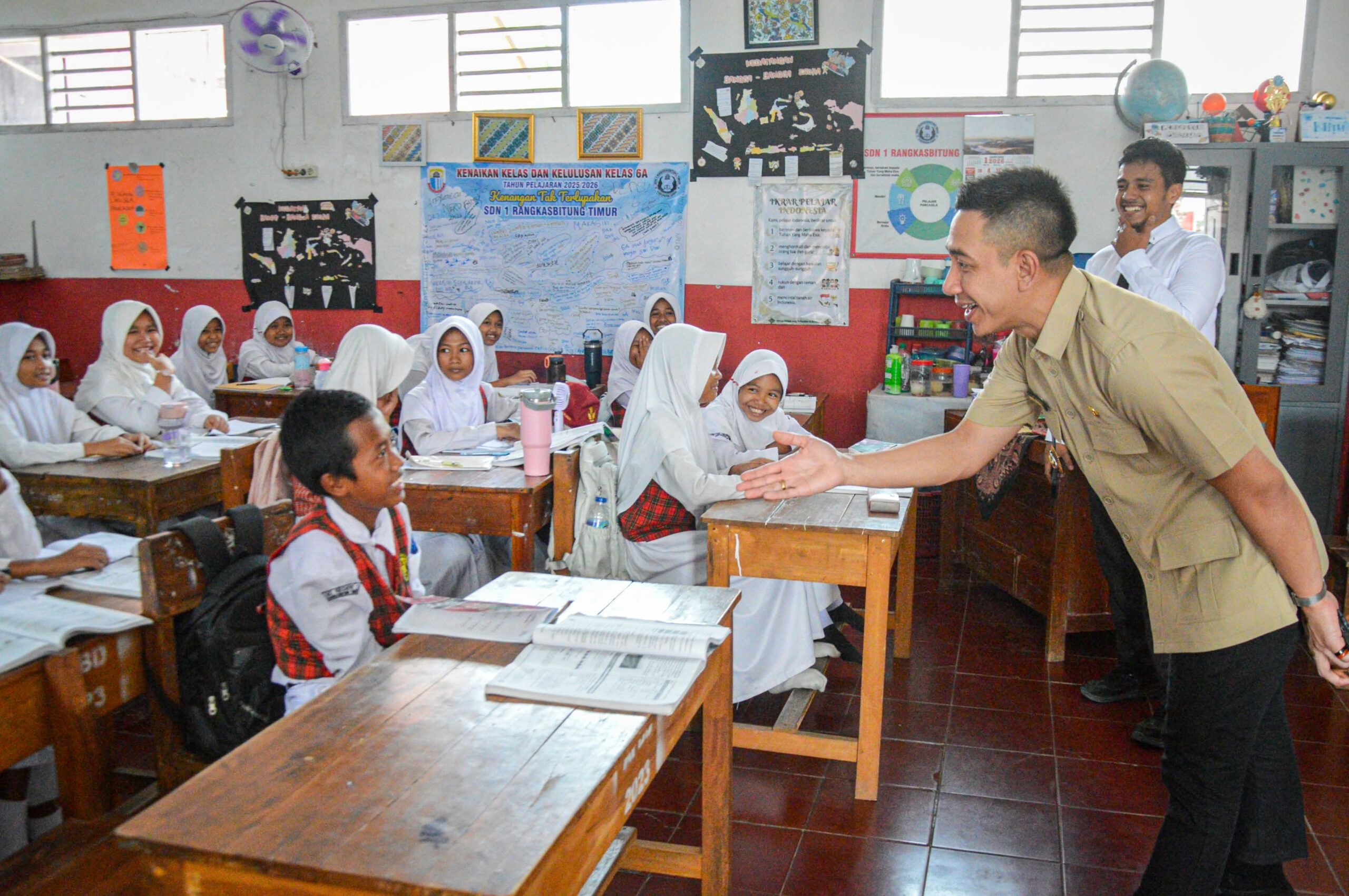 Bupati Copot Kepala SDN 1 Rangkasbitung Timur