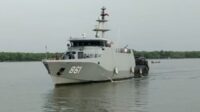 3 Kapal Perang Cari 5 Jurnalis 3 Kapal Perang Cari 5 Jurnalis