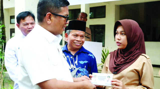 Pengelolaan Dana Sekolah Gratis Harus Transparan